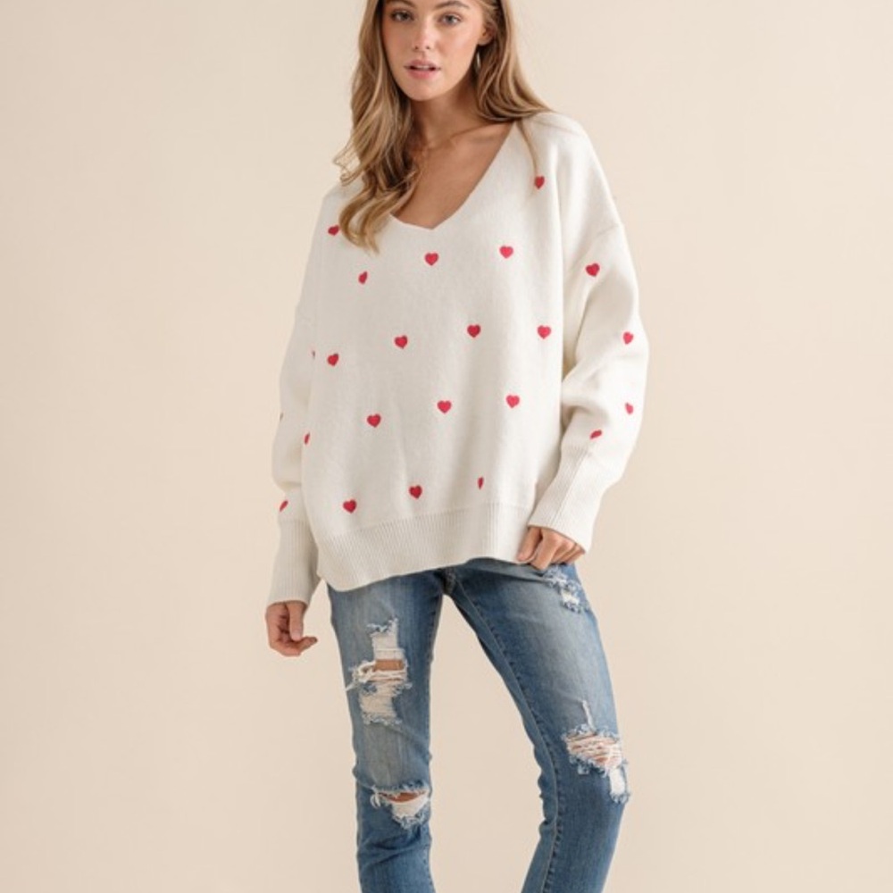 Heart sweater new without tags size s/m